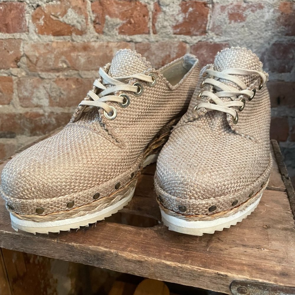 Stuart Weizman Raffia Narrow Platform Oxfords